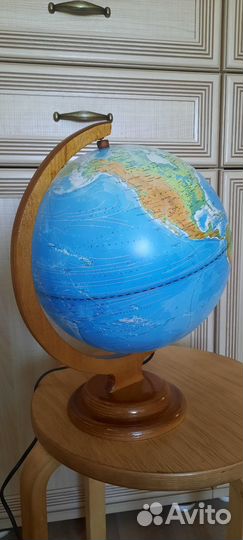 Глобус Земли физический с LED-подсветкой