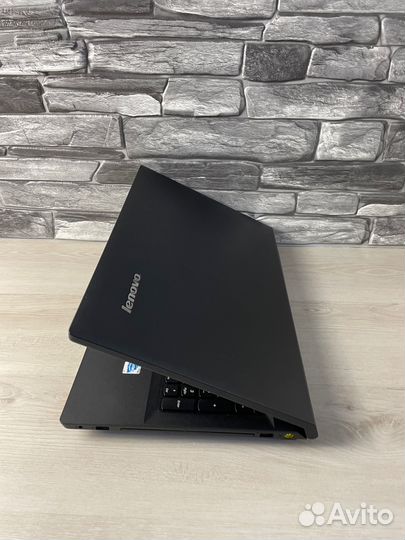 Ноутбук Lenovo B590