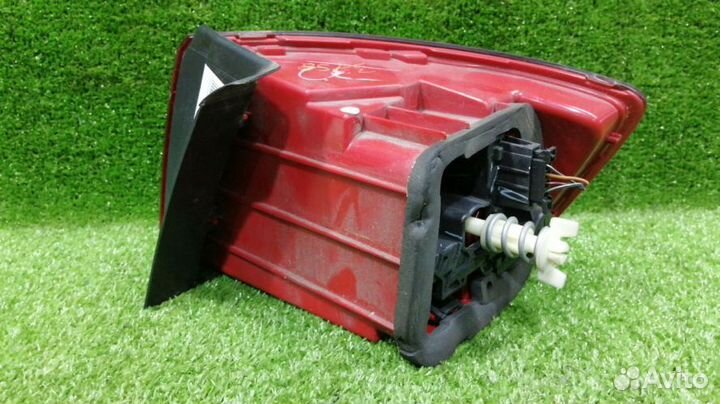 Задний фонарь Volkswagen Jetta Левый