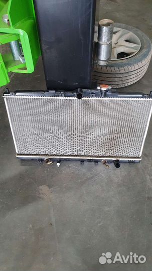 Радиатор охлаждения Honda accord cf4