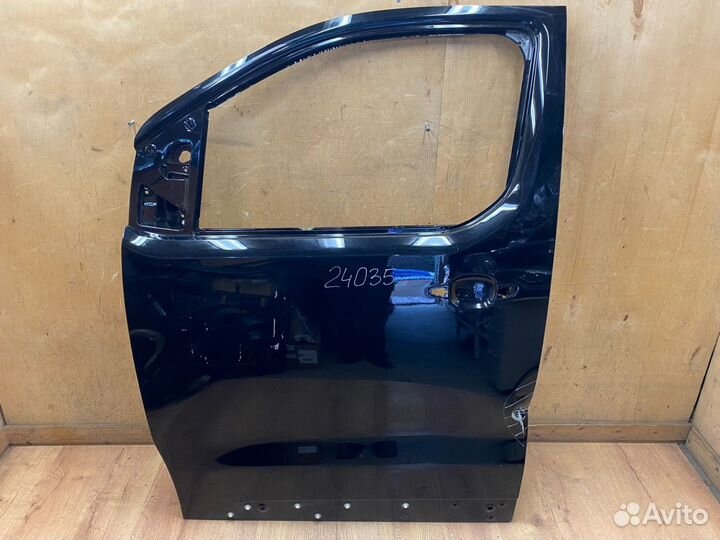 Дверь передняя левая Peugeot Traveller Expert