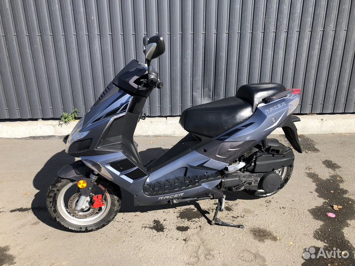 Мопед/Скутер Racer