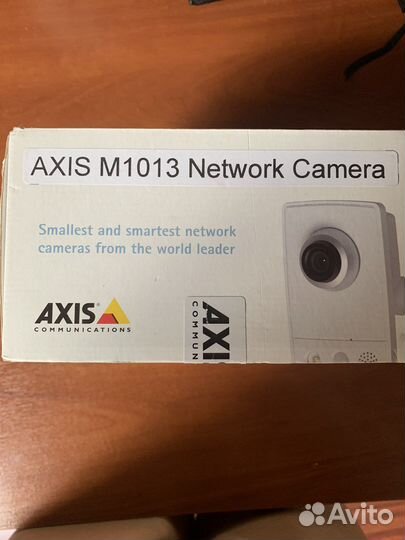 IP видеокамера axis M1013