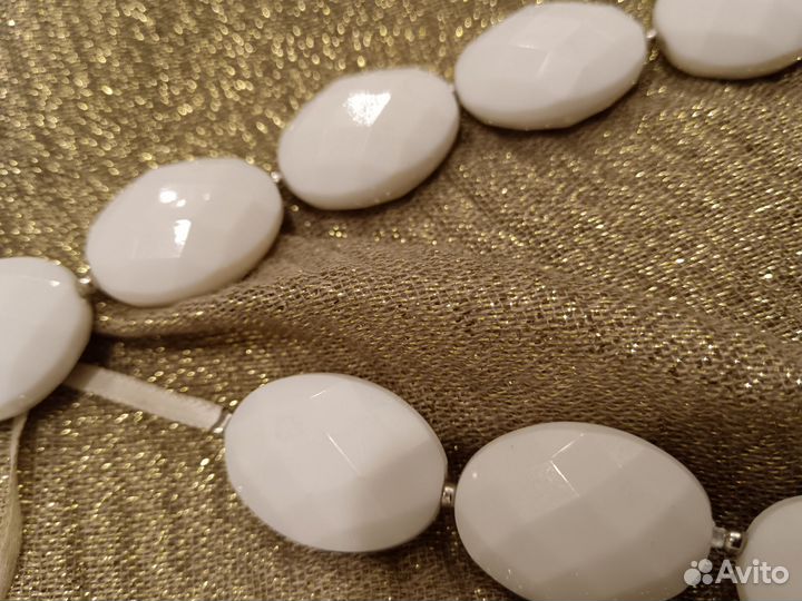 Бусы и колье