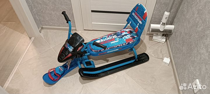 Снегокат Ника Snowpatrol Гонщик новый