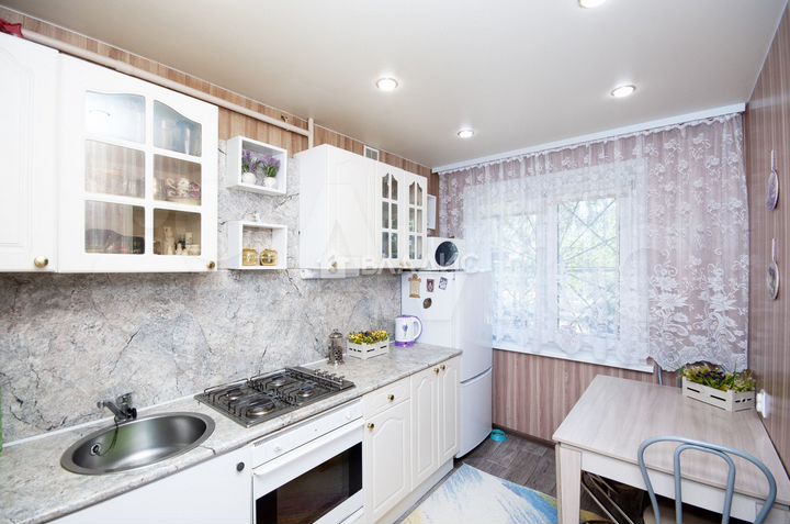 3-к. квартира, 59,3 м², 1/9 эт.