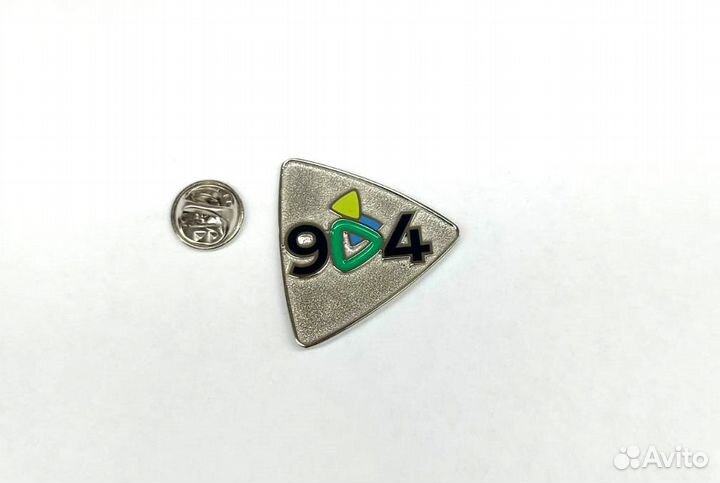 Значки с логотипом