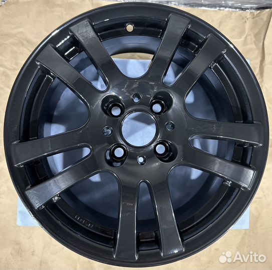 Литье диски r15 4x100 Черный Глянец Спорт