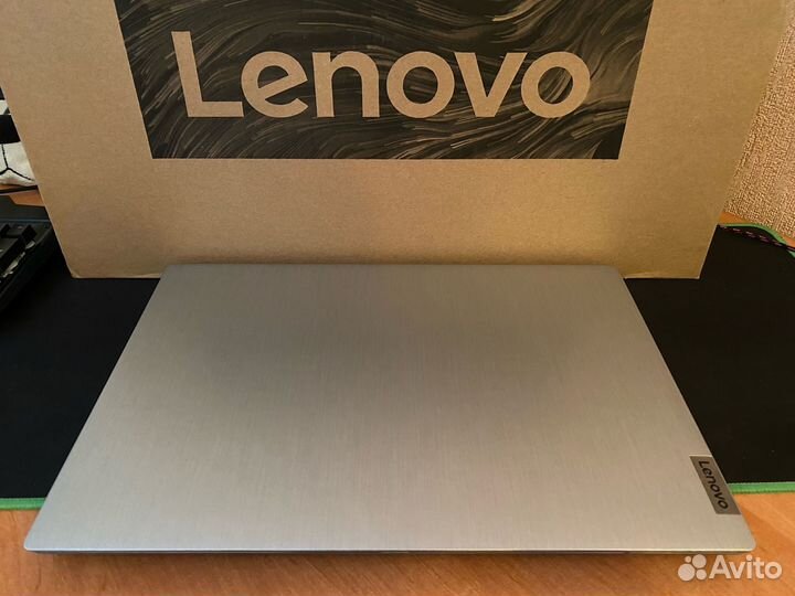 Ноутбук Lenovo