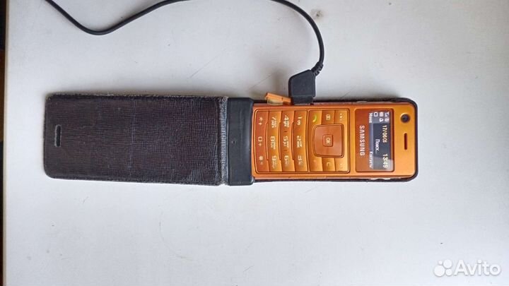 Samsung f300