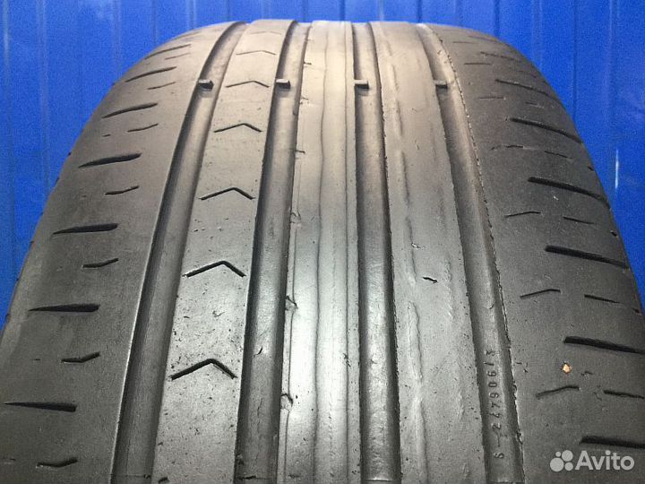 Continental ContiPremiumContact 5 215/60 R16