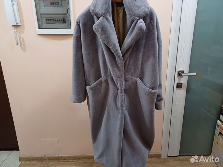 Зимняя шуба Max Mara 56 размера