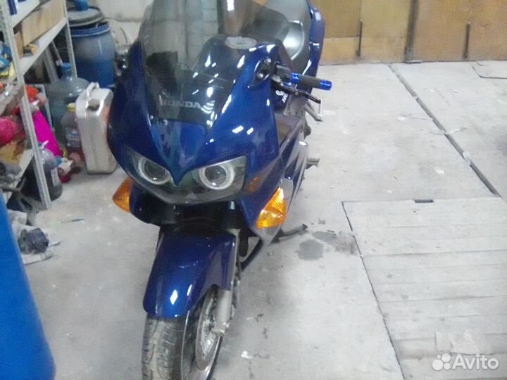 Vfr 800 5поколение