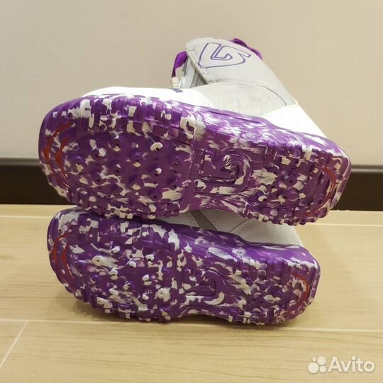 Детские сноубордические ботинки Burton 32