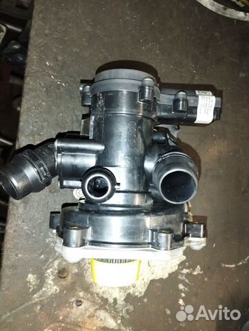 Помпа + термостат Audi Skoda Porsche 1.8 2.0 tfsi