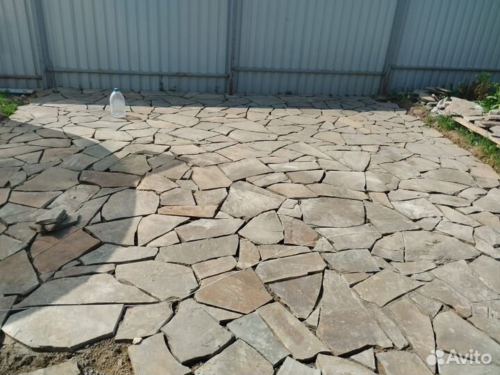 Укладка природного камня