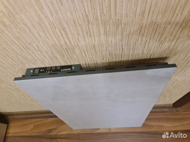 Обогреватель luxor W300R со встроенным термостатом