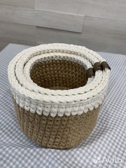 Набор вязаных корзин 3 шт