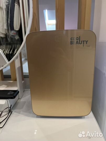 Холодильник для косметики cool box beauty