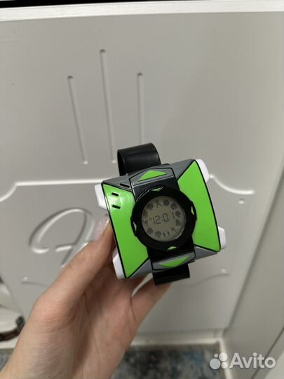Электронные часы омнитрикс ben 10 оригинал