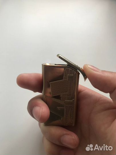 Металлическая газовая зажигалка Санкт-Петербург