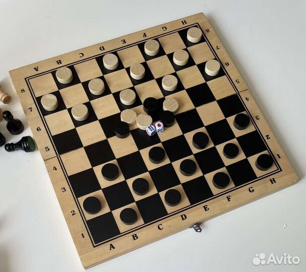 Шахматы разные