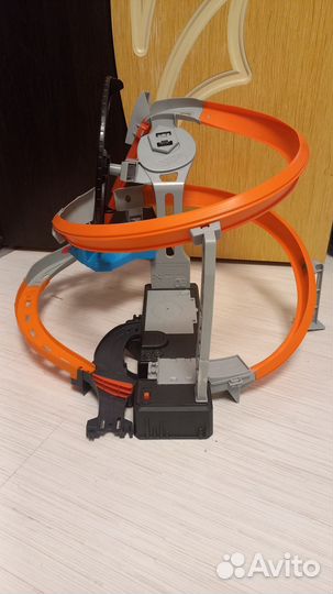 Трек hot wheels