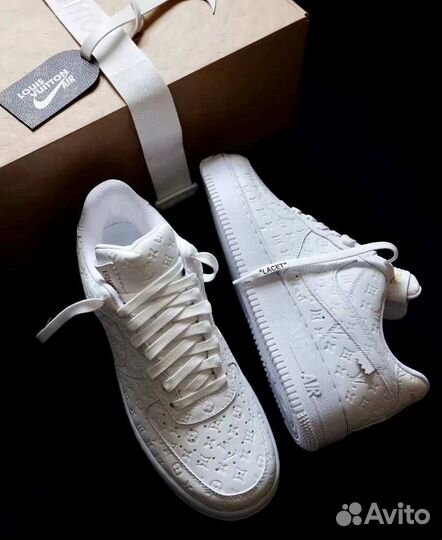 Женские кроссовки LV x nike