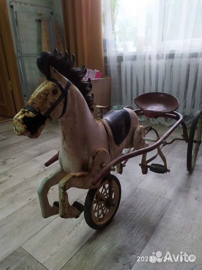 Конь педальный СССР ранний