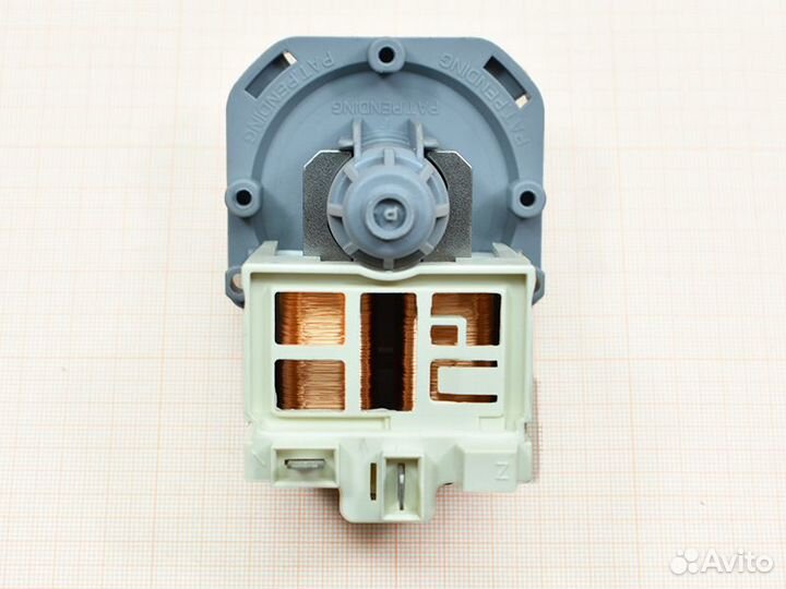 Помпа на 3 защелках, выводы назад раздельно, Askol
