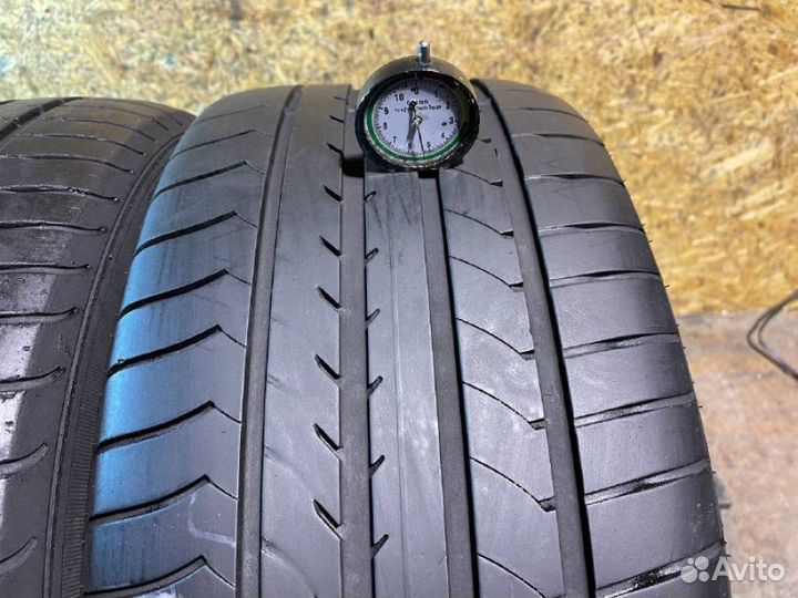 Goodyear EfficientGrip 245/45 R17