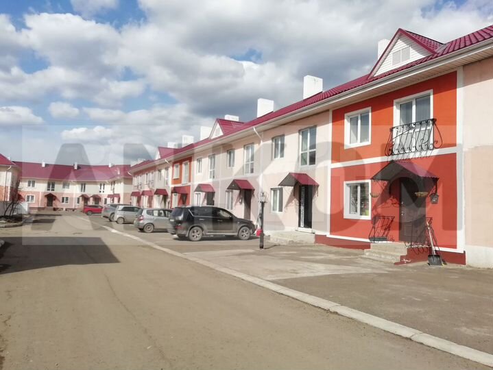 Таунхаус 142 м² на участке 1 сот.