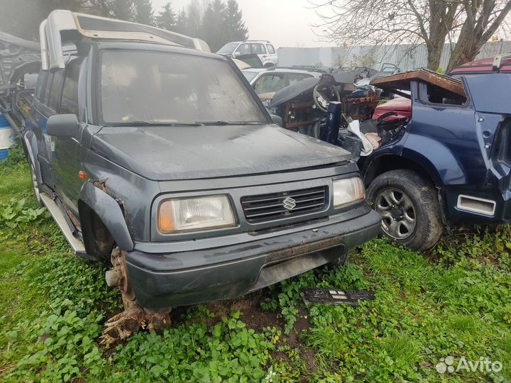 Сузуки Гранд Витара 98-2005г на запчасти