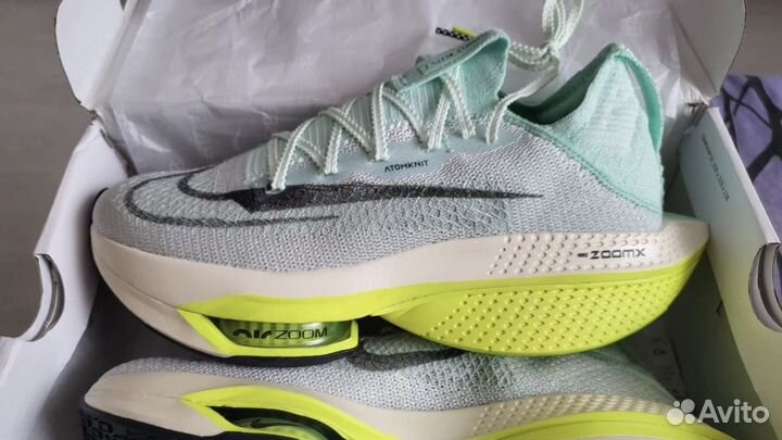 Беговые кроссовки nike