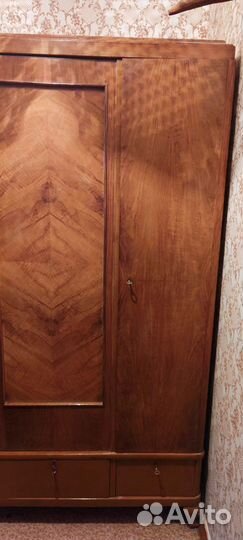 Шкаф для одежды с полками бу