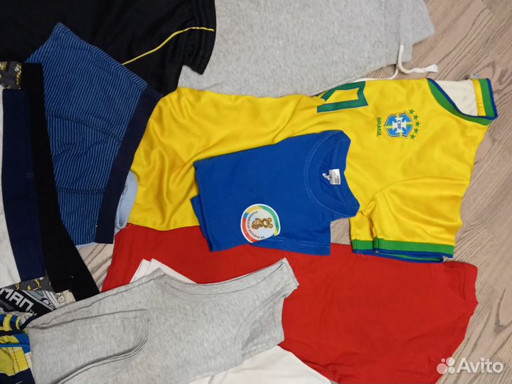 Одежда для мальчика пакетом 8-9 лет
