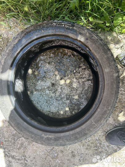 Michelin X-Ice XI3 245/45 R17 99M