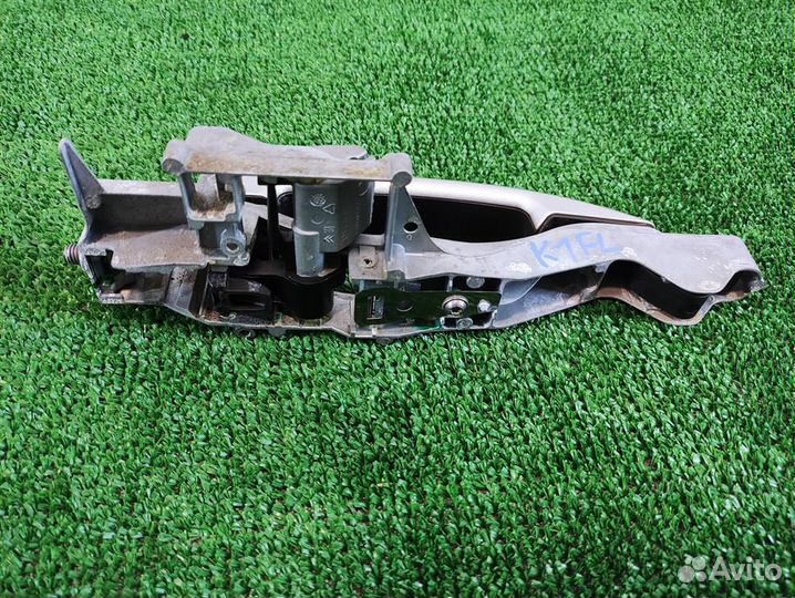 Ручка наружная двери передней левой Peugeot 308