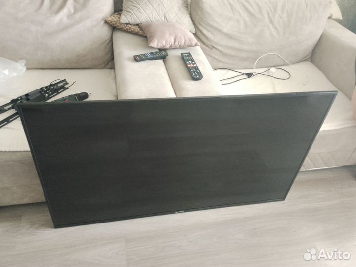 Телевизор SMART tv