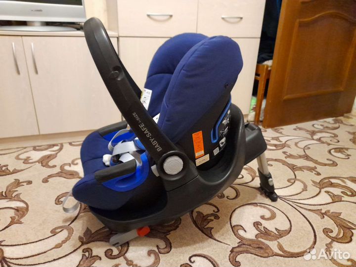 Автолюлька Britax Roemer Baby-Safe + база isofix