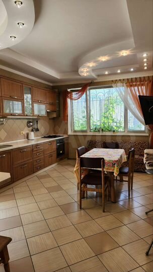 Дом 100 м² на участке 2 сот.