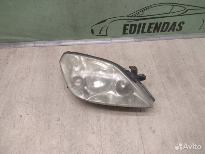 Фара передняя правая Nissan Primera P12 2002-2007