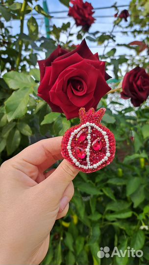 Брошь ручной работы