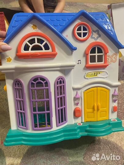 Домик кукольный