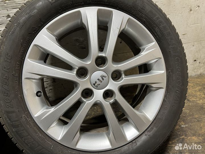 Колеса в сборе зима 205/55R16 Kia Ceed 2 JD 12-18г