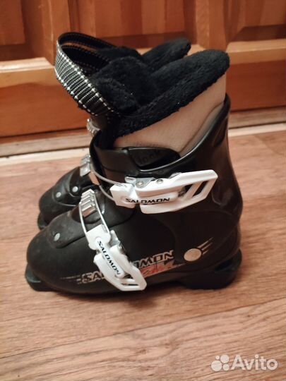 Горнолыжные ботинки Salomon 32 размер