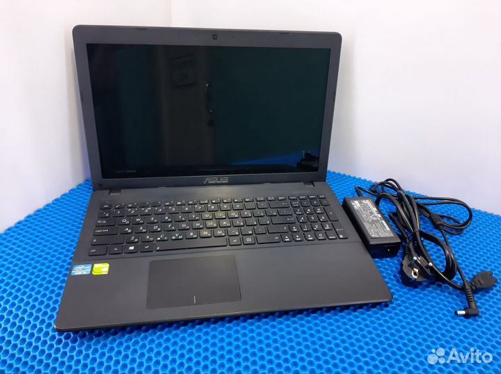 Ноутбук asus i3/8Gb DDR3/SSD120Gb