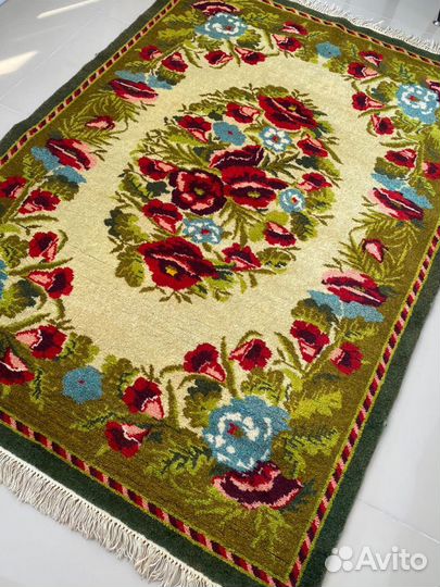 Сибирский шерстяной ковер