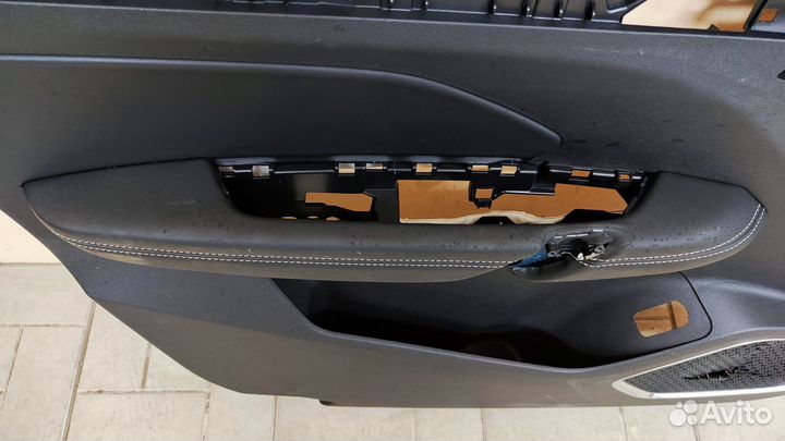 Обивка двери передняя Geely Atlas Pro 2021-2023 г