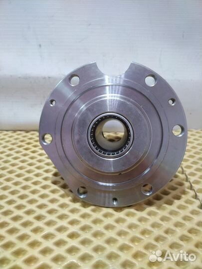 Цапфа переднего моста nissan safari Y61 LH